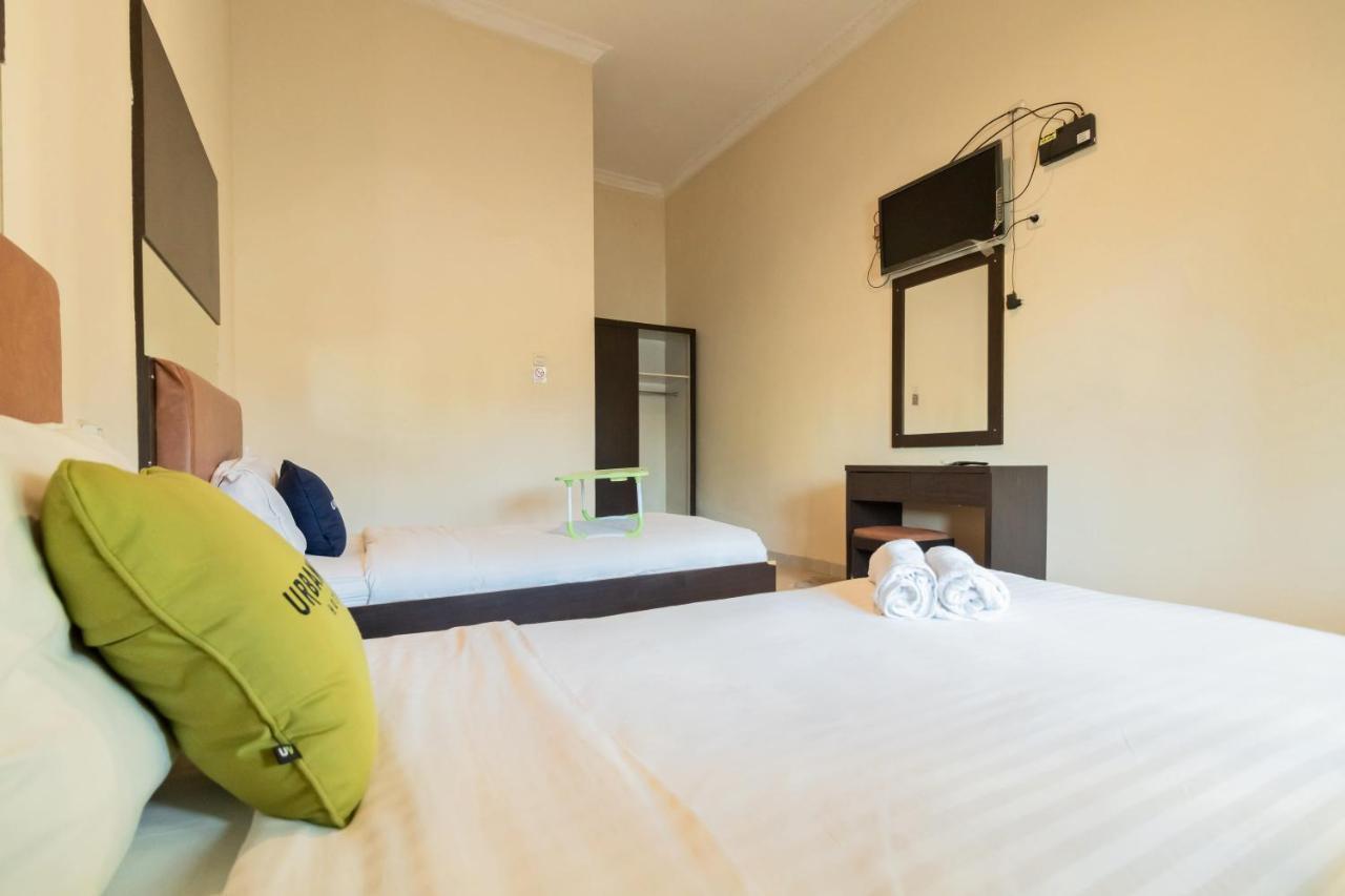 Urbanview Hotel Nugraha Palembang By Reddoorz מראה חיצוני תמונה