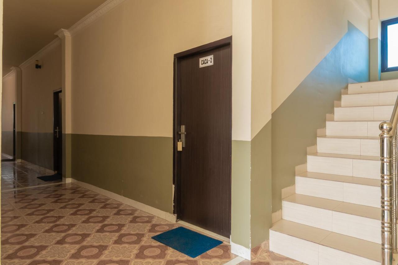 Urbanview Hotel Nugraha Palembang By Reddoorz מראה חיצוני תמונה