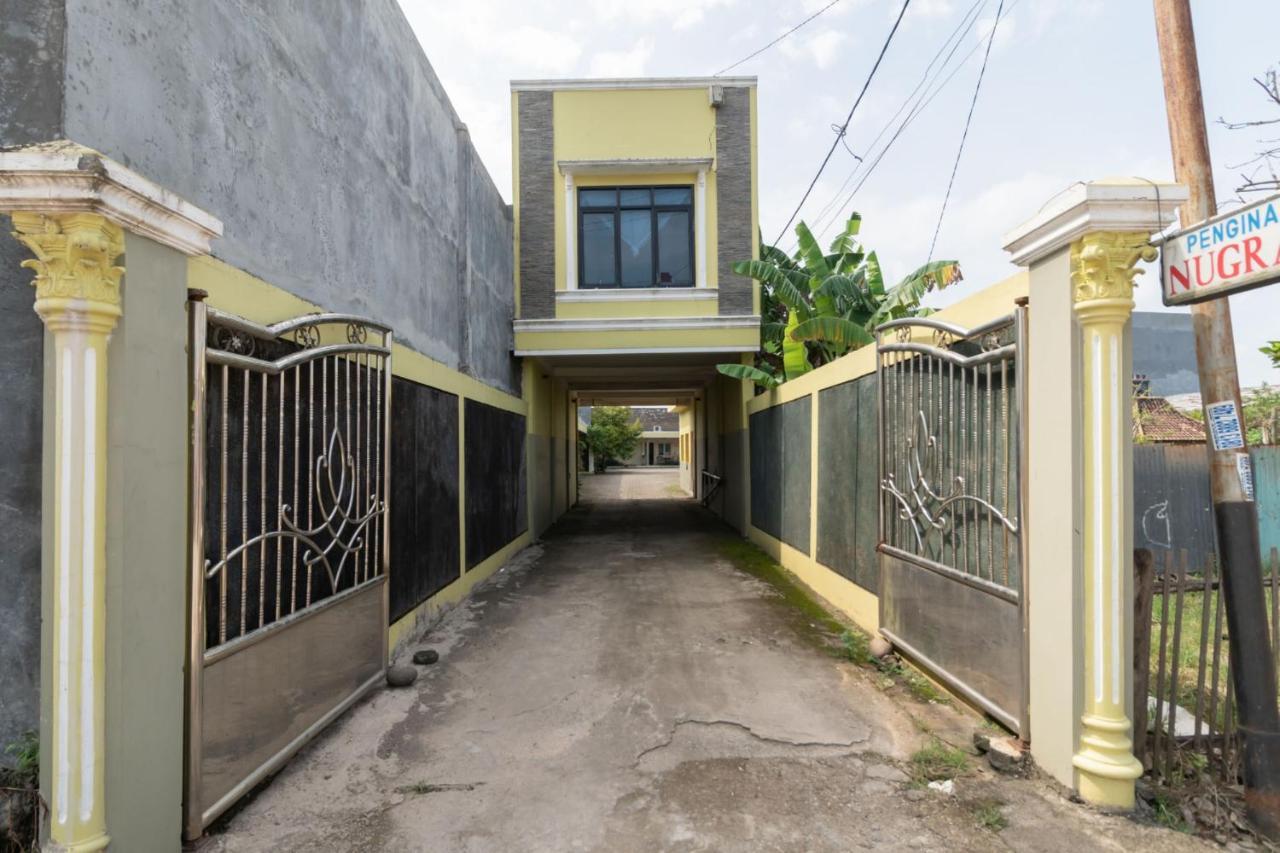 Urbanview Hotel Nugraha Palembang By Reddoorz מראה חיצוני תמונה